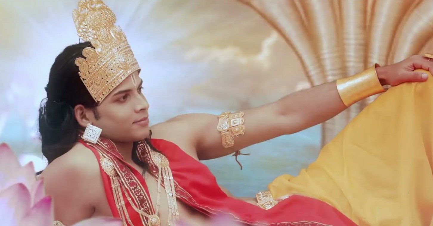 A devotee on his way: A story of ego and its fate
